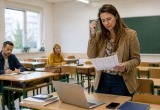 Почти полкласса прогуливает классный час, а я обязана его провести. С трудом нашла выход из ситуации