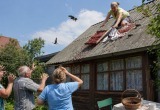 Сноха решила сушить вишню на крыше дачи, в итоге мы практически остались без урожая