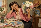 Учительница уехала отдыхать, а на мою дочь повесила подготовку материалов