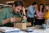 Я имущество распродаю, чтобы спасти компанию. А сотрудники за спиной обсуждают мой недельный отпуск