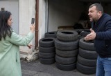 &ndash; Ничего убирать не буду. Шины никому не мешают! &ndash; хамоватый сосед думал, что я быстро сдамся