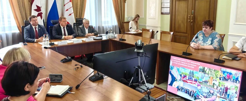 Юрий Моисеев рассказал о работе ТОС в Калуге на совещании в Саранске
