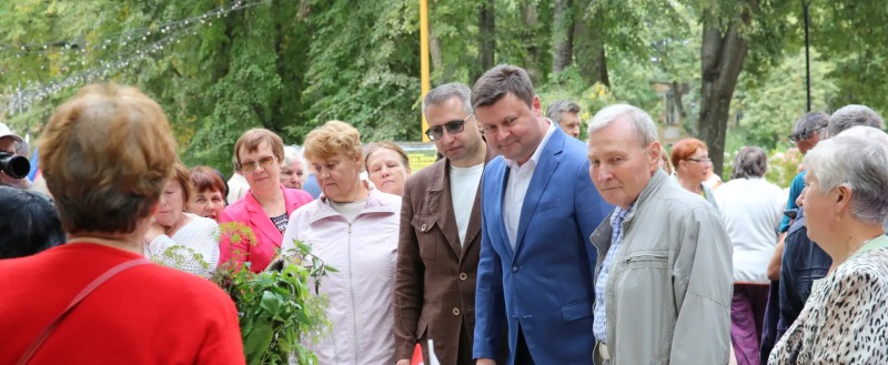 В Калуге открылась традиционная выставка урожая и садовых достижений