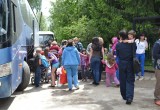 В Калуге встречают женщин и детей из Луганской области
