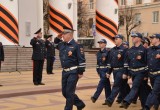 Калужские полицейские на Театральной площади провели строевой смотр