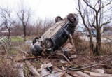 &laquo;Toyota Corolla&raquo; вылетела с дороги и &laquo;приземлилась&raquo; на забор