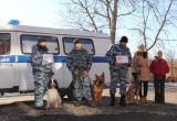 Калужские кинологи со служебными собаками посетили школу-интернат