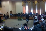 Калужское правительство совещается в забаррикадированном кабинете