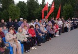 Ранним утром на воинском кладбище в Калуге прошел митинг памяти. Фото