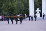 Ранним утром на воинском кладбище в Калуге прошел митинг памяти. Фото