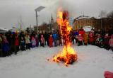 В новом парке достойно завершили масленичную неделю (фото)