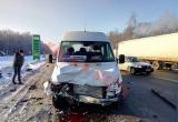 На Киевской трассе произошла массовая авария с участием маршрутки