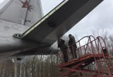 Ермолино самолет. АН 12 Ермолино памятник. Памятник АН 12 В Балабаново. Ермолино Калужская область самолеты. Ермолино памятник самолет.