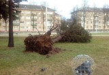 Ураган разрушил балконы обнинской новостройки (фото, видео)