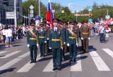 В Калуге прошло торжественное шествие в честь Дня Победы (фото)