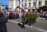 В Калуге прошло торжественное шествие в честь Дня Победы (фото)