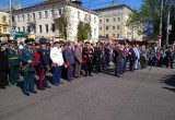 В Калуге прошло торжественное шествие в честь Дня Победы (фото)