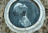 Боровский художник создал звездолет из бетонного цилиндра
