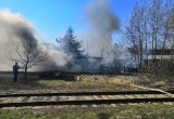В Калуге произошел пожар возле железнодорожного переезда