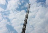 Обливание водой, танец лестниц и оркестр: пожарная охрана МЧС отпраздновала 370-летие (фото)