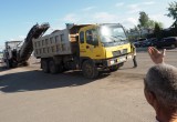 Анатолий Артамонов проверил, как идет ремонт Грабцевского шоссе