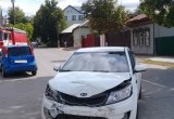 Две иномарки и УАЗ столкнулись на перекрестке