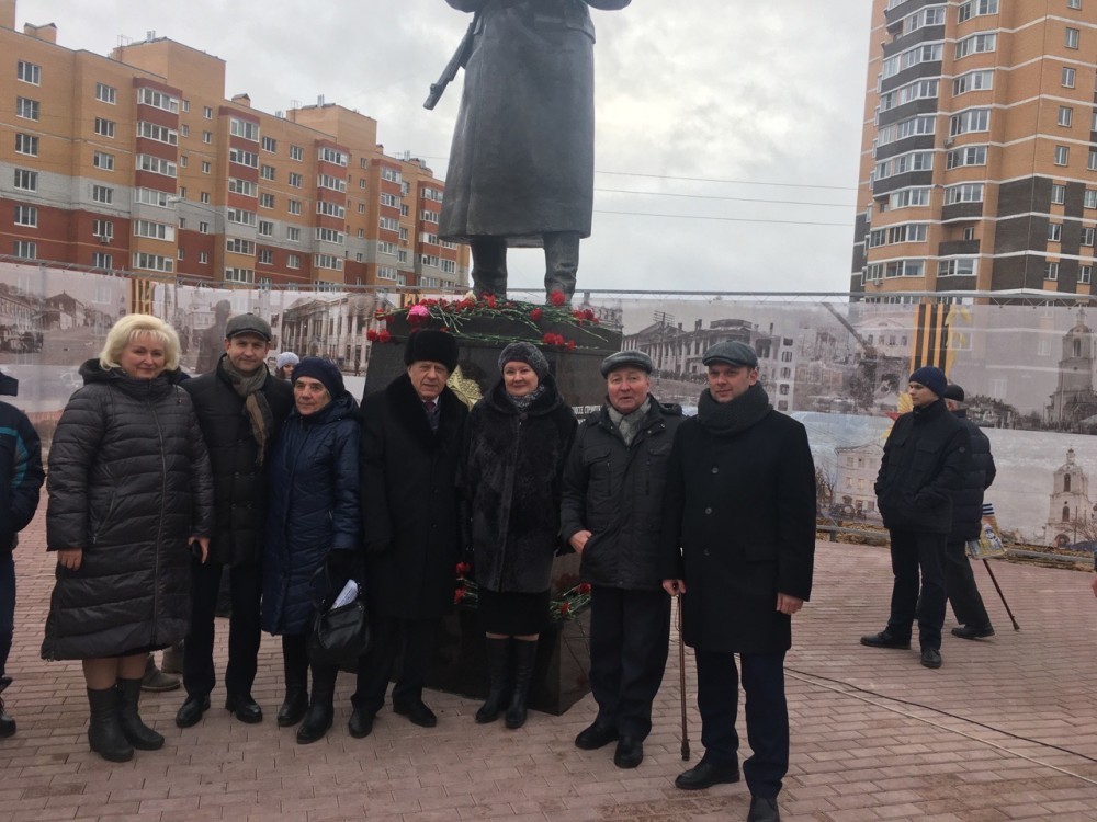 Открытие памятника Краснопивцеву