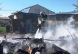 При пожаре на даче пострадала пенсионерка