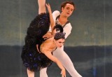В Калуге театр "Русский балет" показал "Лебединое озеро"