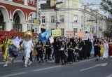 Вторая часть большого фотоотчёта с калужского карнавала в честь Дня города