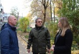 Градоначальник проверил ремонт междворовых проездов в Калуге