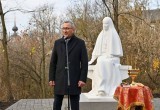 В Калуге открыли памятник княгине Елизавете Федоровне на "Императорском маршруте"