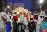 В калужском парке встретили Деда Мороза и Снегурочку