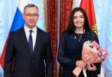 Владислав Шапша вручил жителям Калужской области государственные и региональные награды 