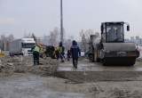 Более тысячи строителей работают по разным направлениям на строительстве ЛДС в Новосибирской области