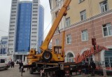 В Калуге установили легендарную советскую вывеску на улице Ленина