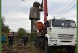 В Калужской области работники водоканала спасли аистов