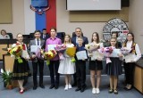 22 ученика и 4 коллектива появились на Детской доске почета в Калуге