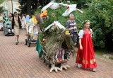 В Калуге прошел традиционный парад колясок