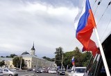 В Калуге День флага РФ отметили автопробегом