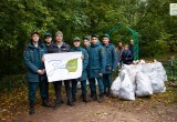 В Калуге волонтеры очистили два памятника природы от мусора