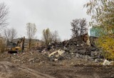 В Калуге снесли два расселенных аварийных дома