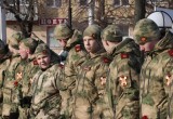 Представителям ЛНР передали капсулу с землёй с мемориального комплекса "Безымянная всота"