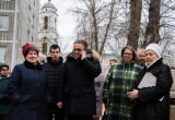 Глава Калуги пообещал решить дворовые проблемы по улице Степана Разина 