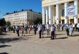 В Калуге волонтёры станцевали "Вальс Победы"