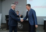 Андрей Травников поблагодарил ОНФ за организацию помощи жителям Донбасса и военнослужащим – участникам специальной военной операции