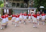 В калужском парке прошли народные гулянья в честь Троицы