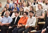 «Ты – Россия»: Андрей Травников в режиме живого диалога пообщался с патриотической молодёжью Новосибирской области