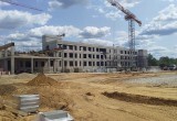 Министр образования проверил ход строительства школы на Байконуре в Калуге