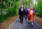 Забота о городских лесах и парках выходит на новый уровень: Губернатор поставил задачи по защите зелёного каркаса Новосибирска